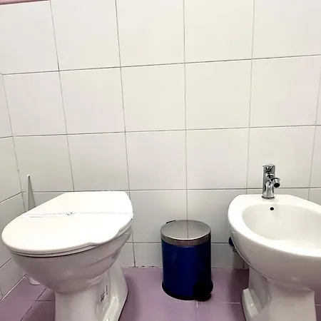 Dimora Del Plebiscito Appartement Napels